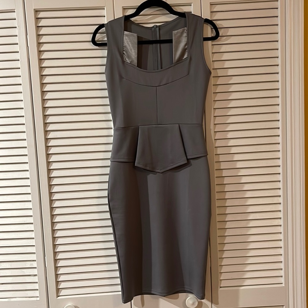 Beautiful business casual dress, size S!